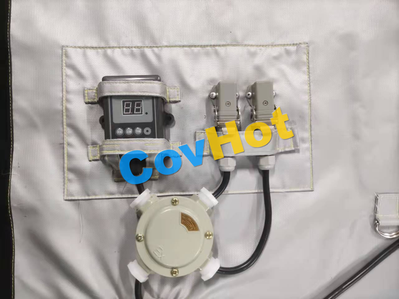 電伴熱<a href=http://fs-qx.com/e/tags/?tagname=%E4%BF%9D%E6%B8%A9%E5%A5%97 target=_blank class=infotextkey>保溫套</a>
